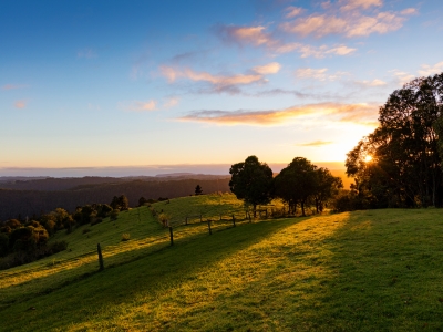 Blog Thumbnail: Gold Coast hinterland sunset view