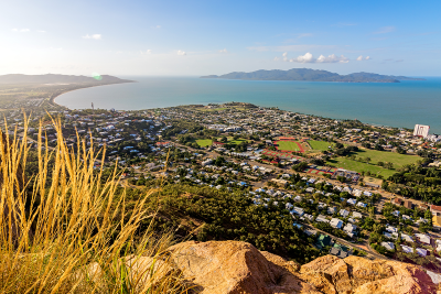 Image of Townsville looking over the ocean