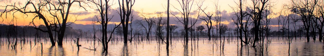 Lake Awoonga Gladstone at sunset