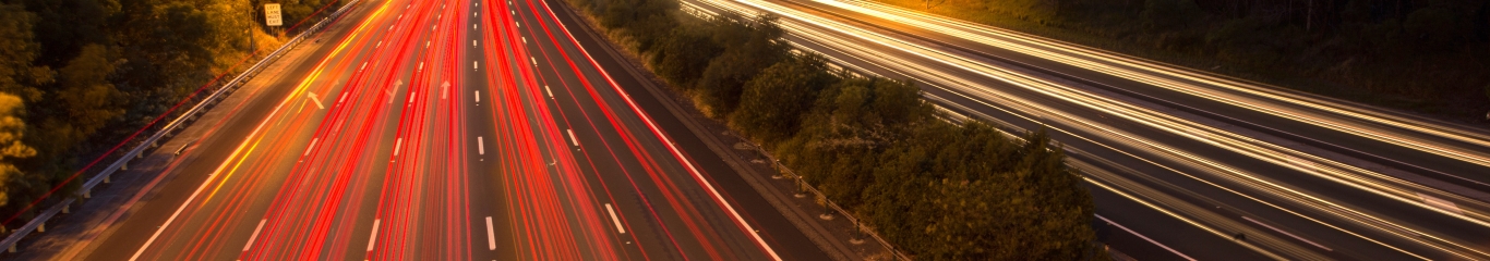 Image of the M1 highway at the Gold Coast at night