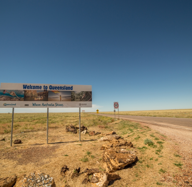 Welcome to Queensland sign